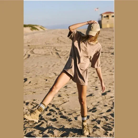 Free People Hot Shot Tee Romper in Mocha Latte Tan Color NWOT Size Large - Picture 4 of 10